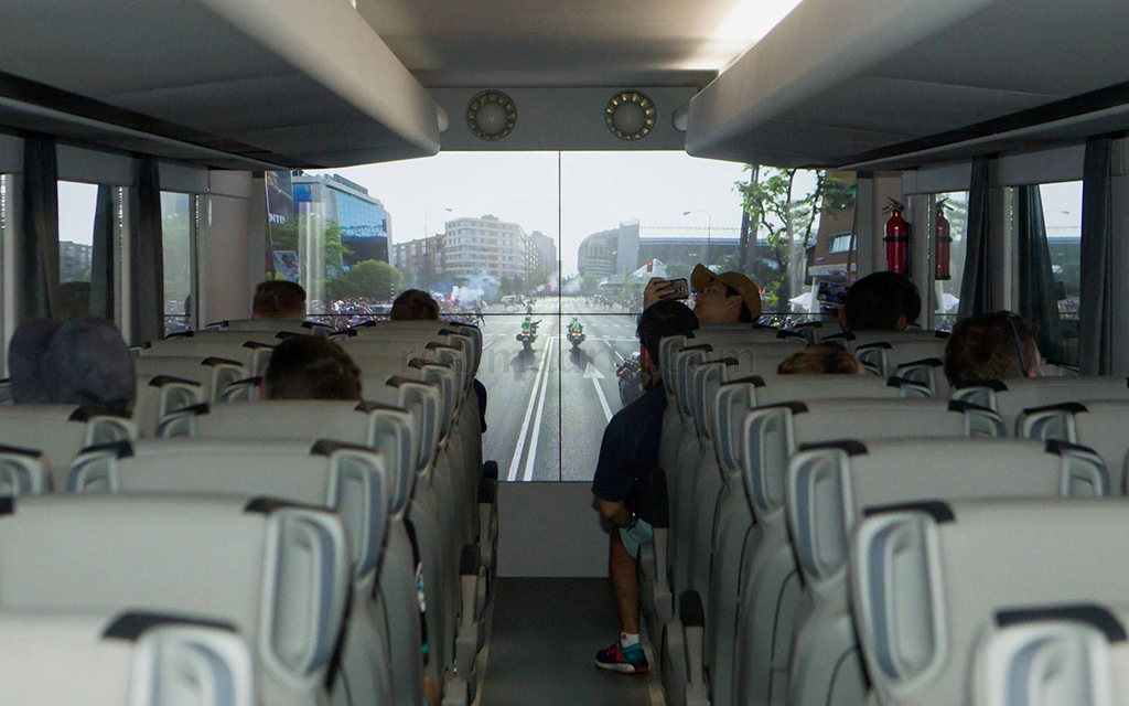 Double Decker 8x2 ganha espaço no transporte turístico, Mobilidade Estadão