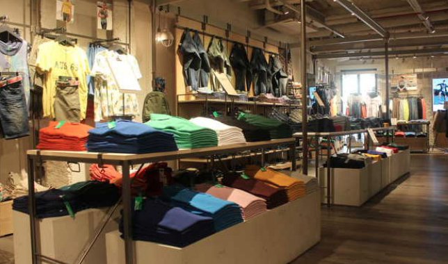 Benetton digitally transforms its Barcelona stores with Waapiti
