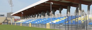 La serie RCF P eleva el sonido en el Estadio Municipal de Skierniewice